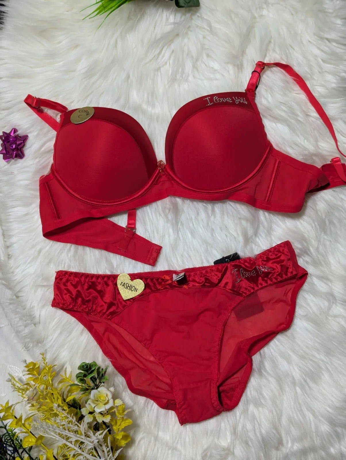 Underwired Elegant Single Padded Push Up Bra Set